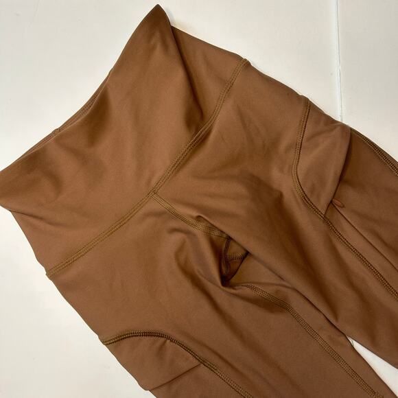 NWOT High-Waisted PowerSoft 7/8-Length Cargo Leggings for Women XS Petite - Picture 3 of 13